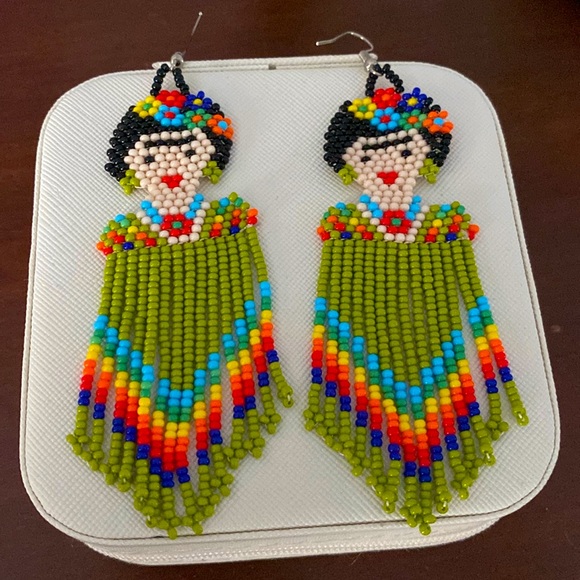 NEW - Boho Chic Frida Hand Beaded Earrings - Picture 1 of 1